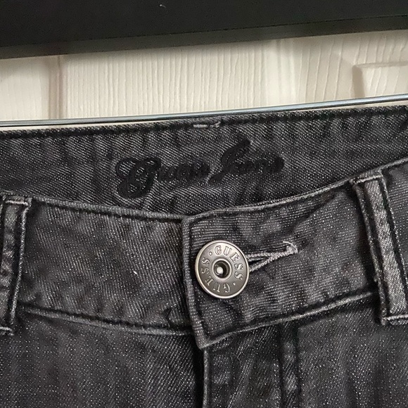 GUESS Jeans - Picture 3 of 4